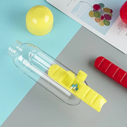 2-in-1 Sports Water Bottle with Built-In Pill Organizer – 600ml
