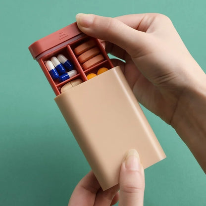 Mini Portable Travel Vitamin & Pill Organizer – Compact Daily Case